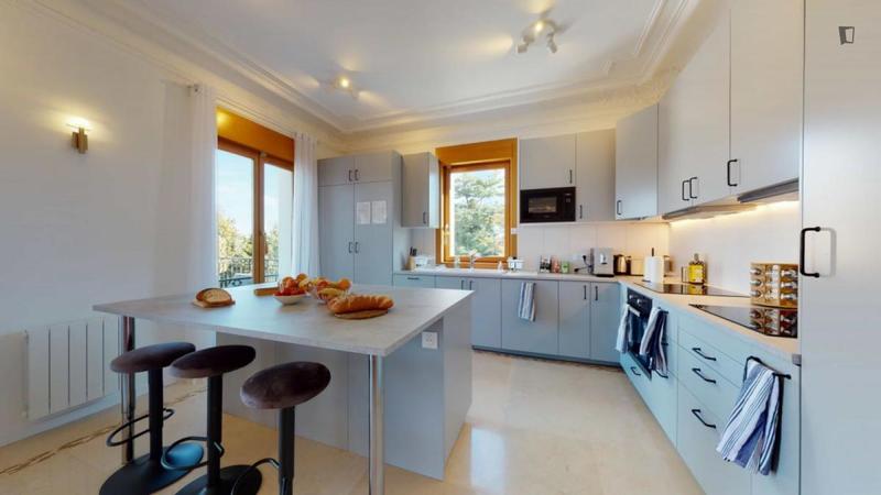 Chambre - 11 m² - 19 pièces