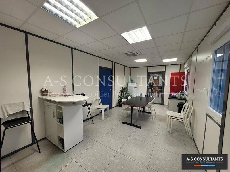 Local commercial - 440 m²