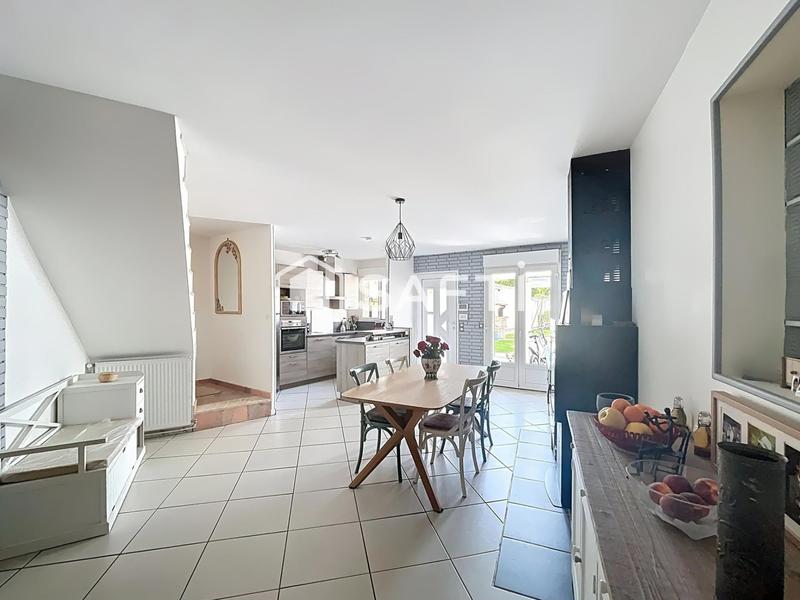 Maison - 100 m² - 5 pièces