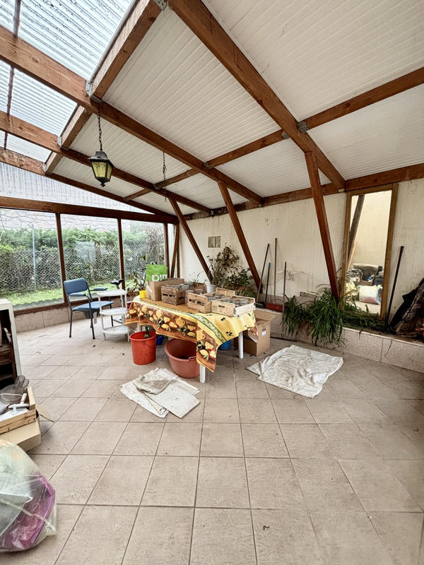 Maison - 137 m² - 7 pièces