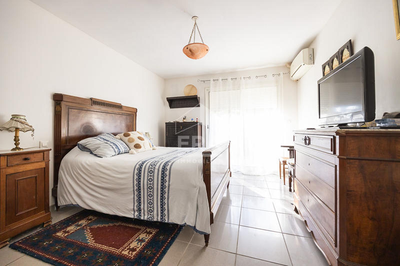 Villa - 157 m² - 6 pièces