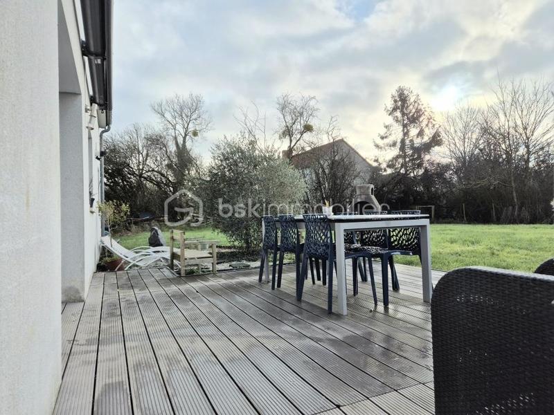 Demeure - 114 m² - 6 pièces