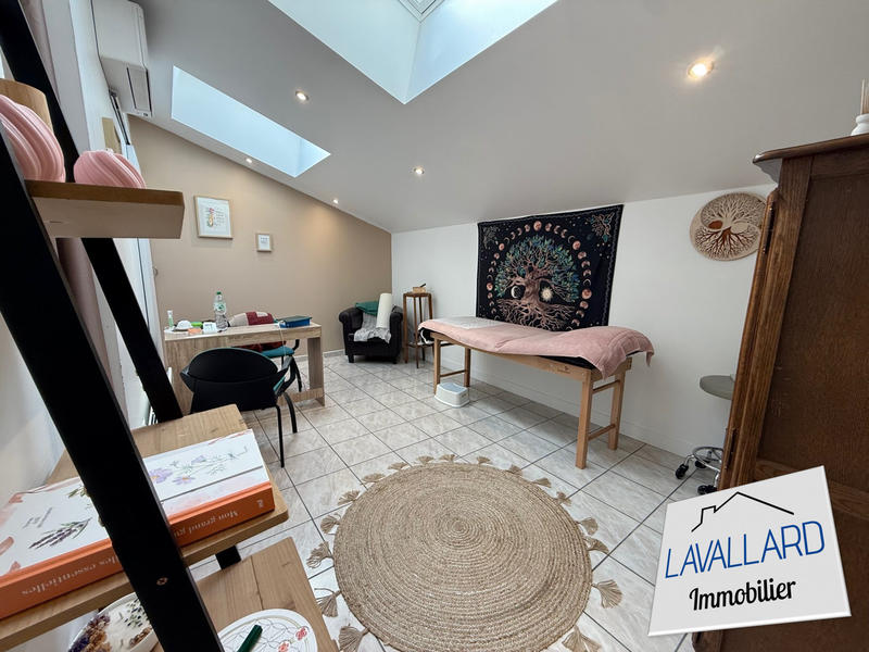 Local commercial - 60 m² - 1 pièce