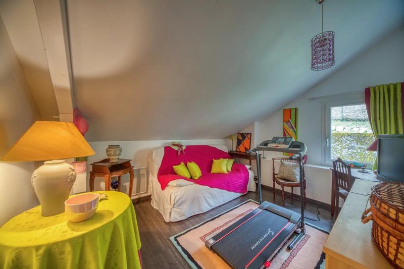 Maison - 143 m² - 7 pièces