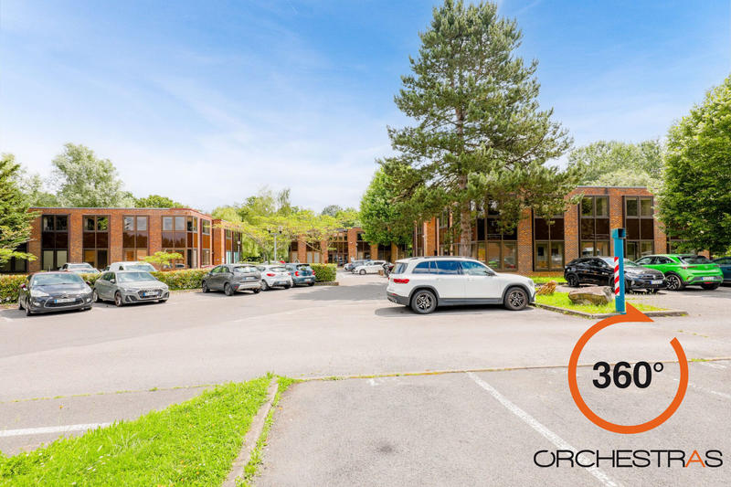 Local d'activités - 440 m²