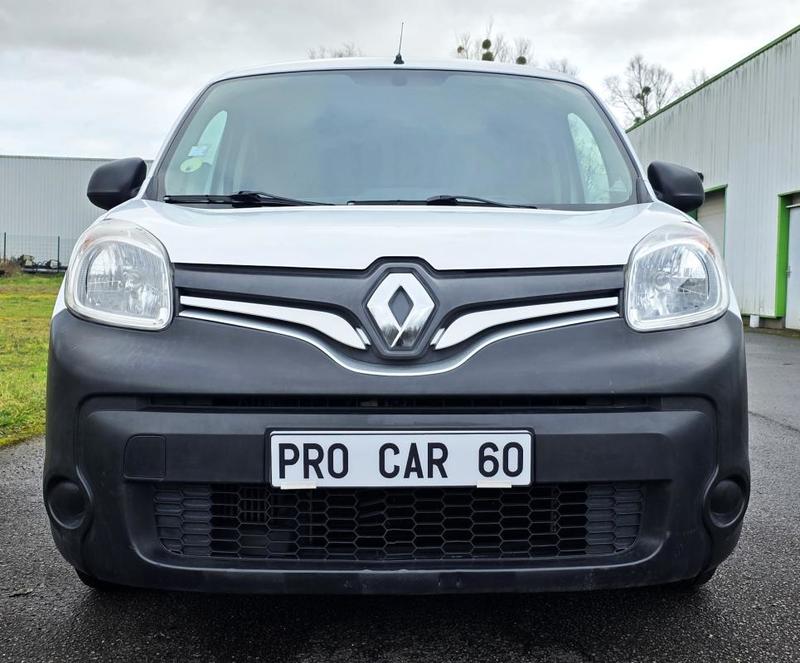 Renault Kangoo 2° Renault K 1.5 Dci 75cv Standard Distribution + pompe eau faite