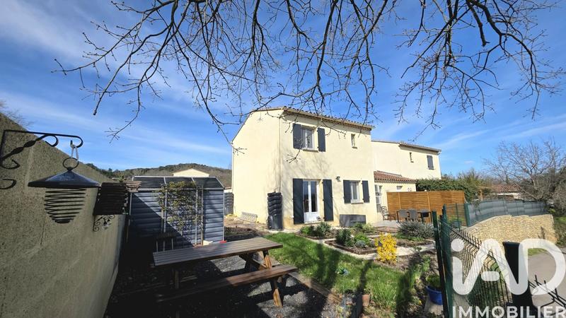 Maison - 91 m² - 5 pièces