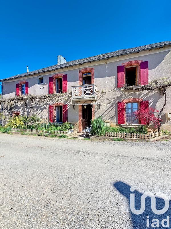 Maison de village - 247 m² - 8 pièces