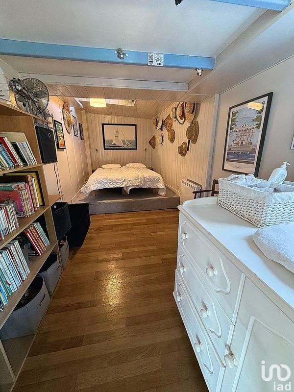 Maison - 223 m² - 6 pièces