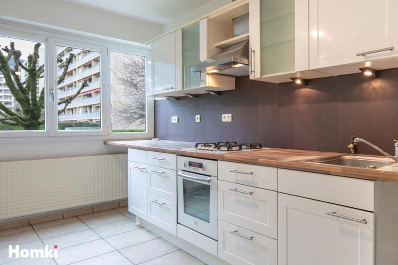 Appartement - 86 m² - 3 pièces