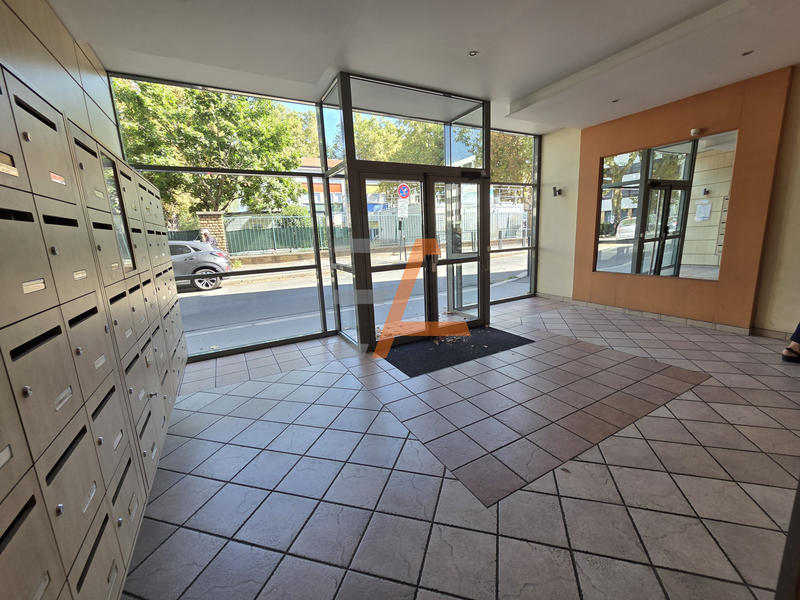 Appartement - 122 m² - 5 pièces