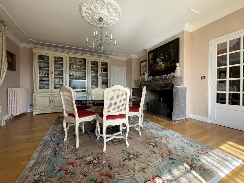 Maison bourgeoise - 150 m² - 7 pièces