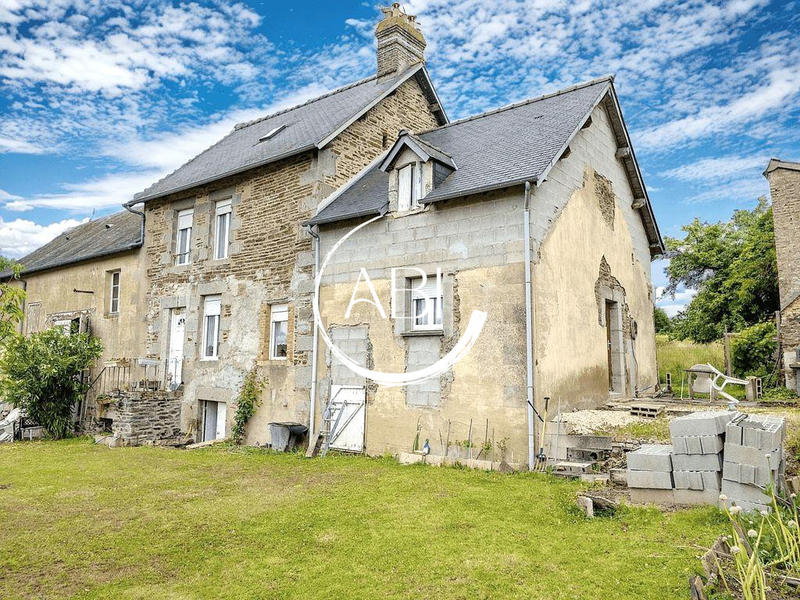 Maison ancienne - 127 m² - 4 pièces