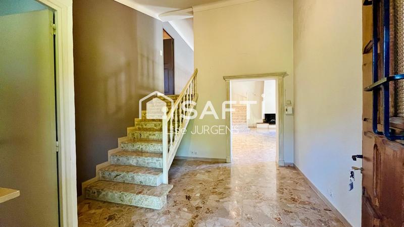 Villa - 193 m² - 6 pièces