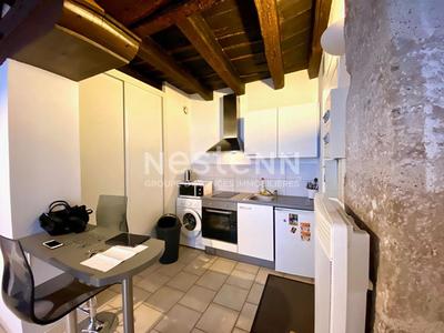 Studio - 24 m² - 1 pièce