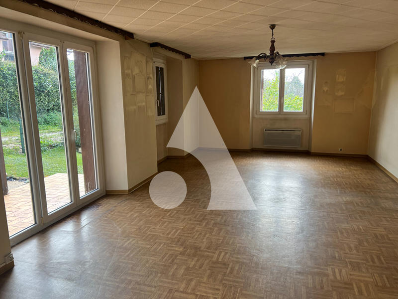 Maison - 122 m² - 4 pièces