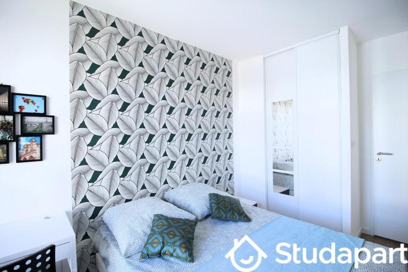 Chambre - 12 m² - 1 pièce