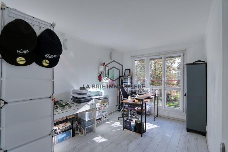 Appartement - 79 m² - 4 pièces