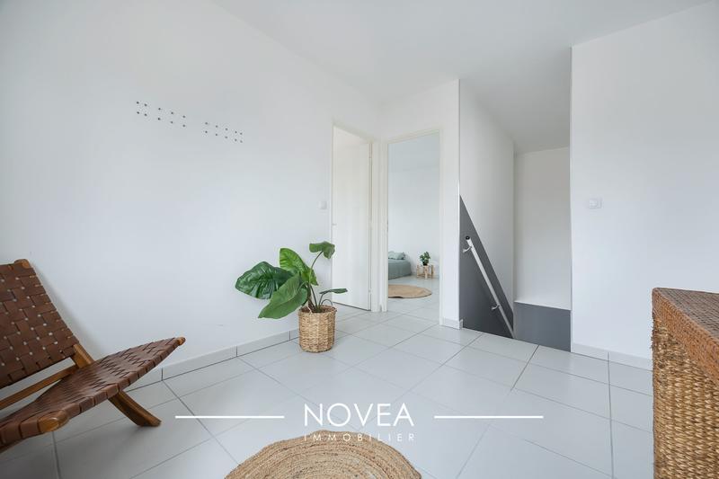 Maison contemporaine - 142 m² - 5 pièces