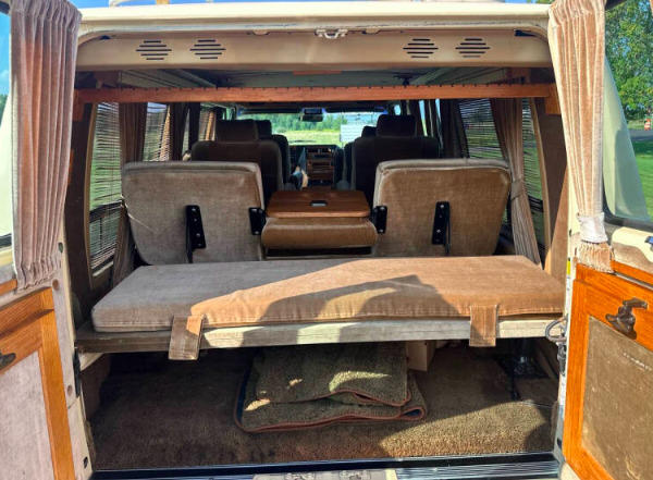 Chevrolet G G20 Van Explorer