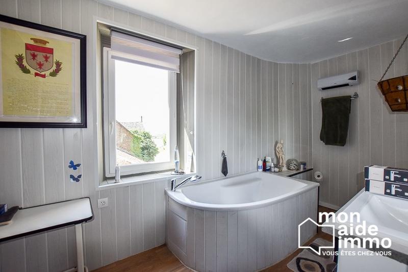 Maison - 104 m² - 5 pièces