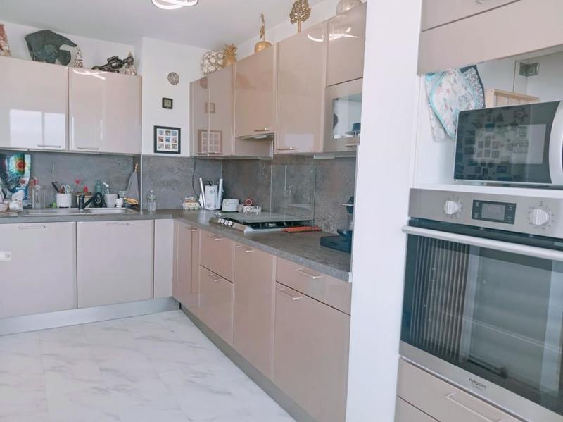 Appartement - 60 m² - 2 pièces