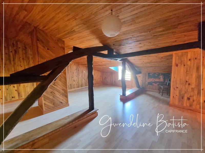 Maison en pierre - 300 m² - 12 pièces