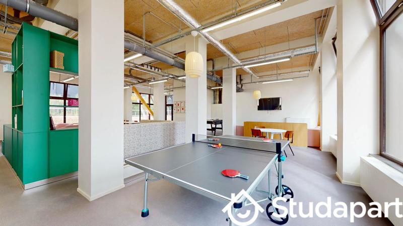 Chambre - 12 m² - 1 pièce