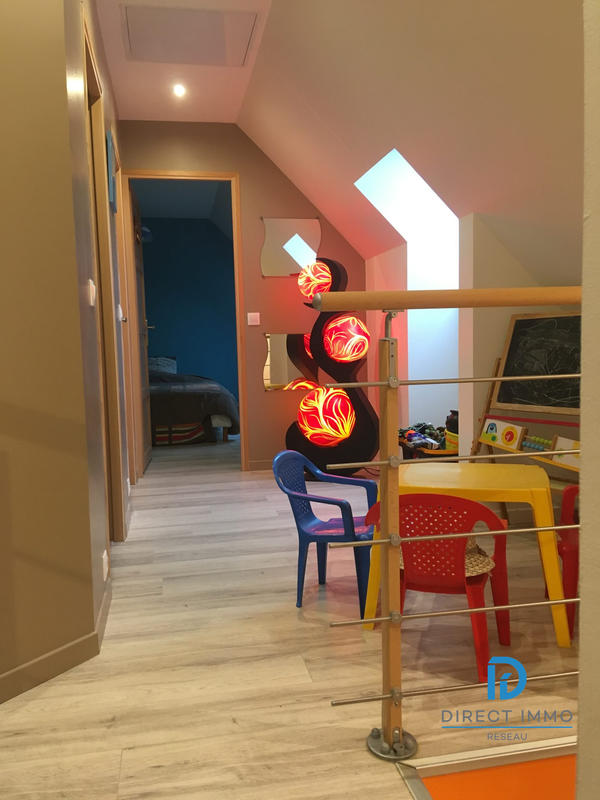 Maison contemporaine - 106 m² - 7 pièces