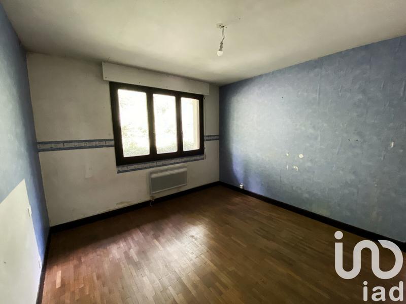 Maison - 216 m² - 7 pièces