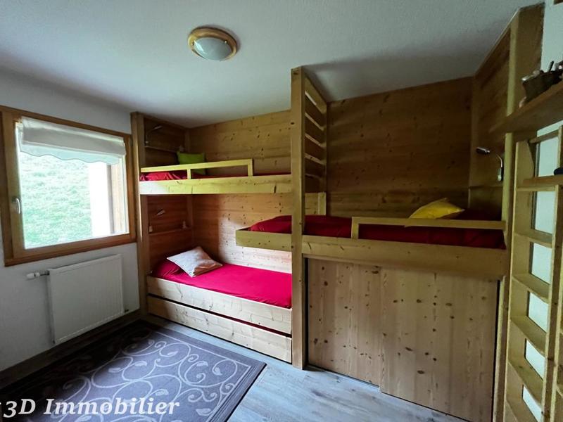 Appartement - 81 m² - 4 pièces