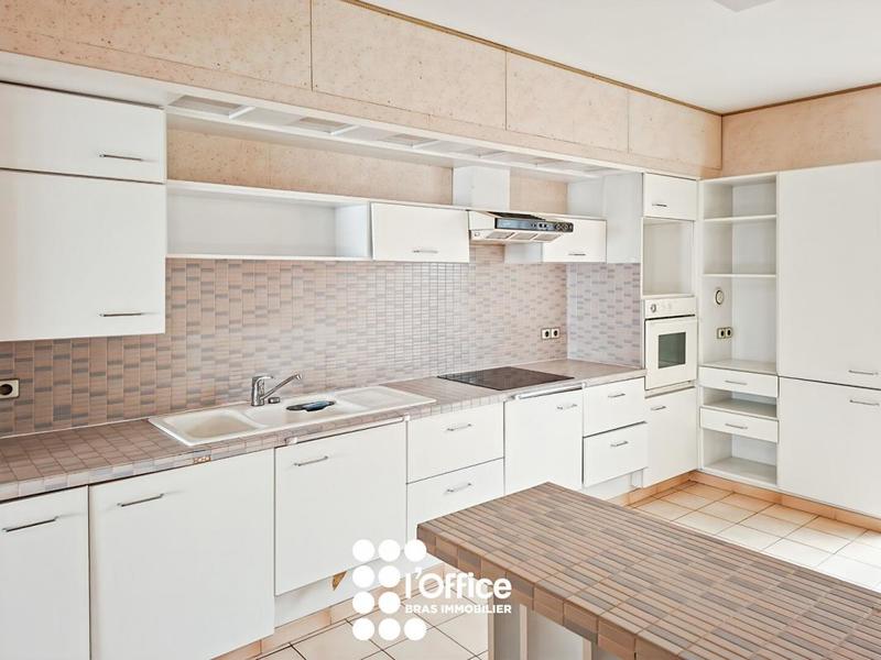 Appartement - 92 m² - 3 pièces