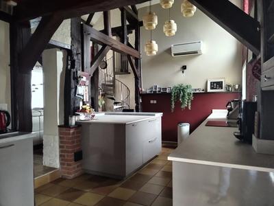 Maison - 171 m² - 6 pièces