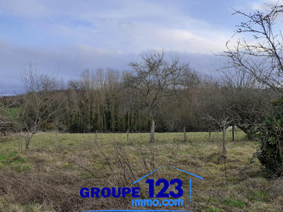 Terrain - 8 254 m²