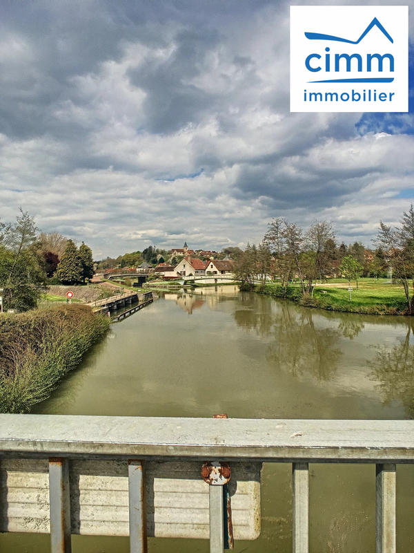 Immeuble - 1 166 m²