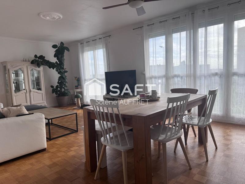 Appartement - 88 m² - 4 pièces