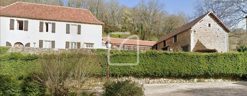 Maison - 130 m² - 8 pièces