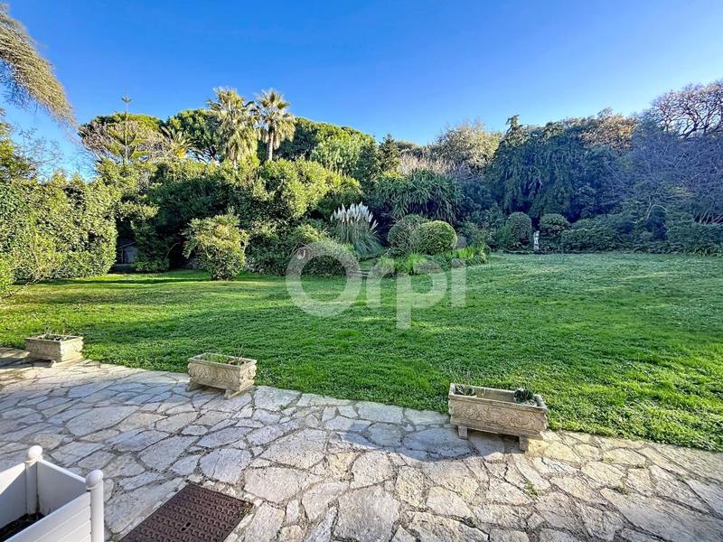 Appartement - 133 m² - 4 pièces