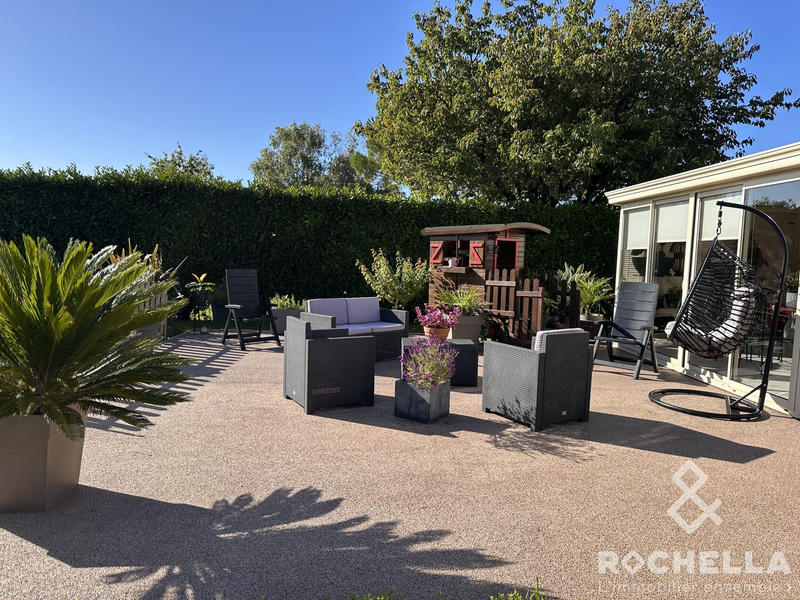 Maison - 141 m² - 6 pièces