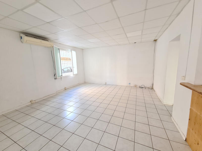 Bureau - 57 m²