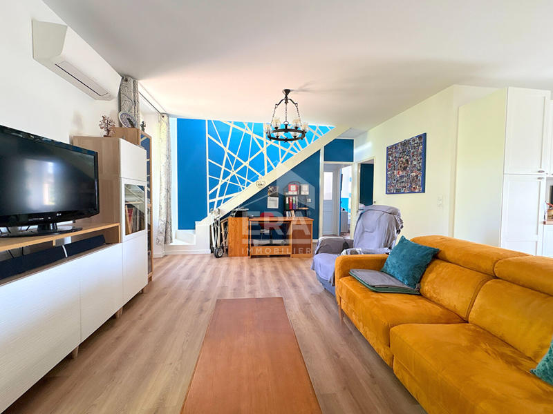 Maison - 94 m² - 4 pièces