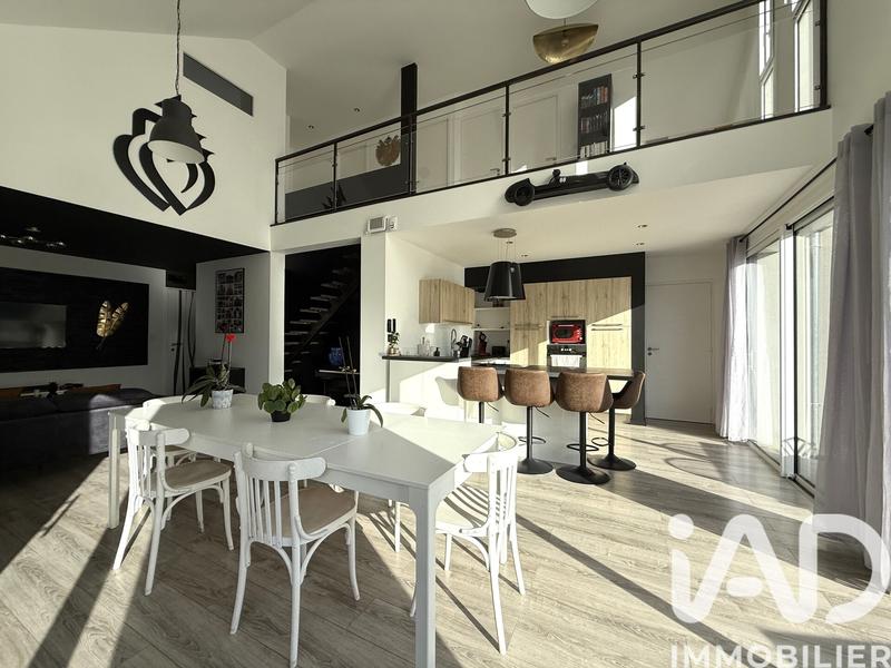 Maison - 129 m² - 6 pièces