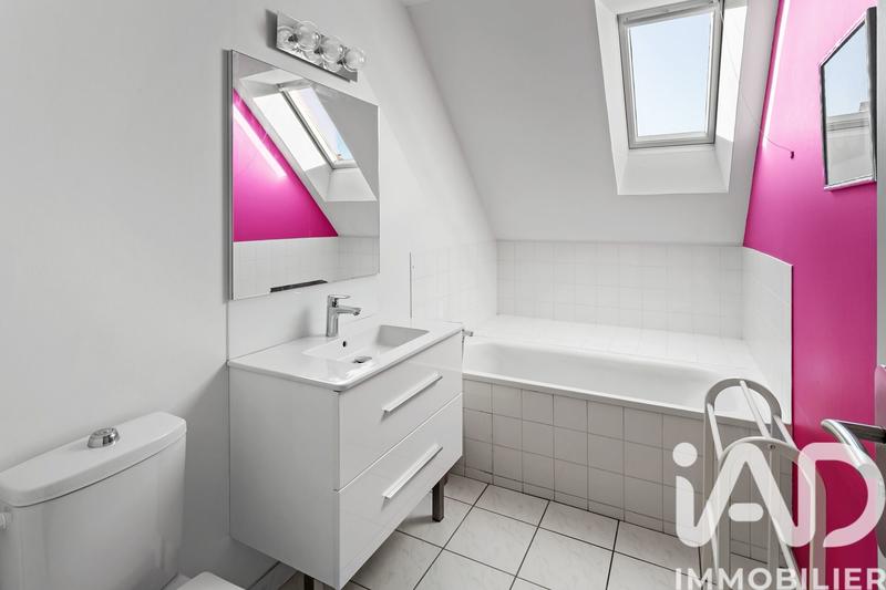 Maison de ville - 254 m² - 9 pièces