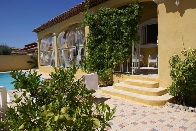 Maison contemporaine - 130 m² - 4 pièces