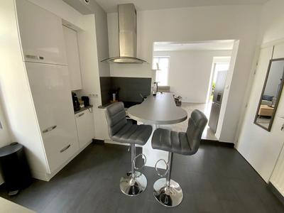 Appartement - 99 m² - 4 pièces