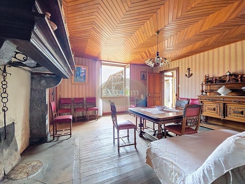 Maison - 121 m² - 5 pièces