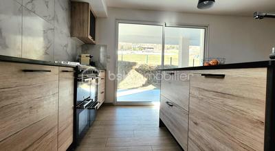 Maison - 170 m² - 6 pièces