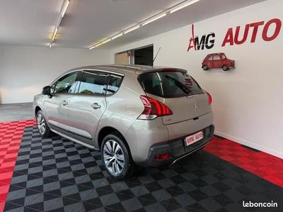 Peugeot 3008 1.6 Bluehdi 120 Cv. S&amp;S Allure