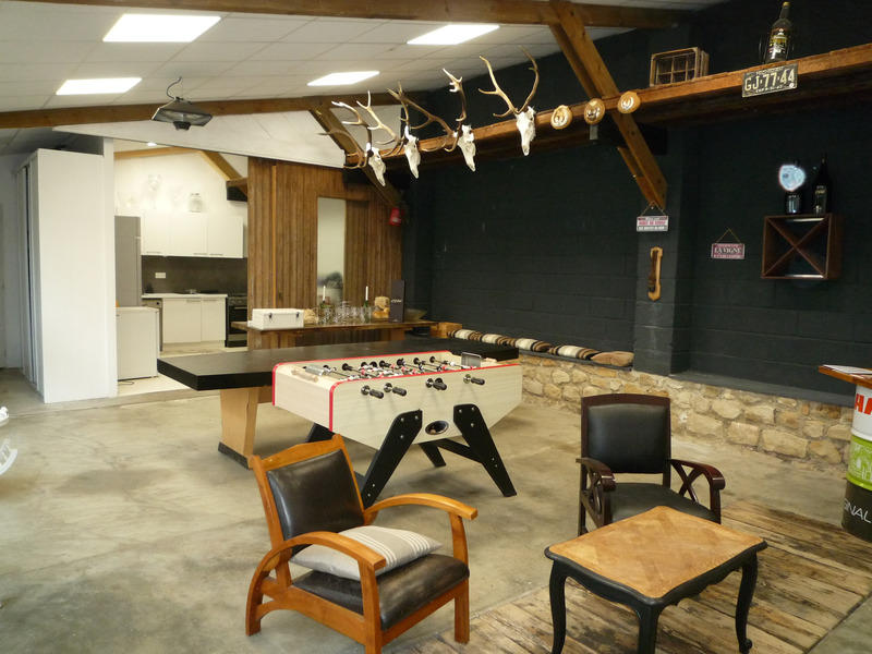 Maison - 380 m² - 15 pièces