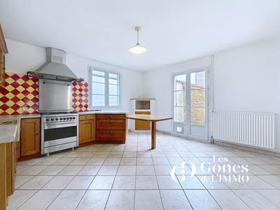 Maison - 140 m² - 6 pièces